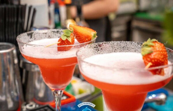 kM19 Bartender Galleria 4