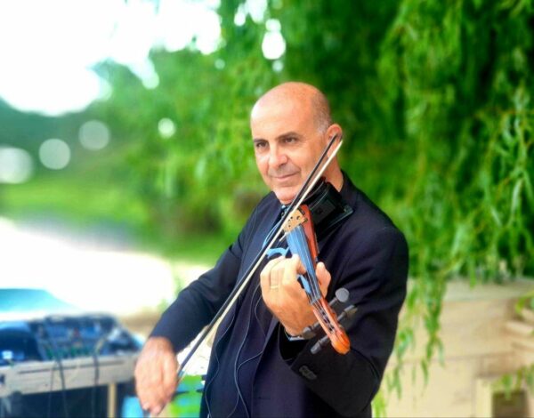 Dj & Musicisti Listing Category MASSIMILIANO CANANÀ VIOLINO