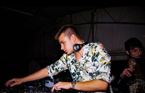 DJ Andrea Galleria 5