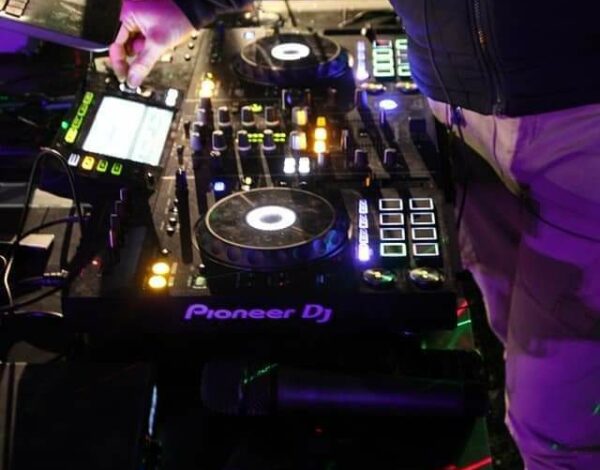 Dj & Musicisti Listing Category Emax Deejay