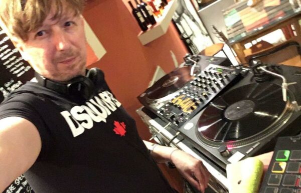 Stefanelli DJ Galleria 1